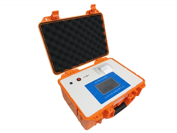 金標(biāo)綜合檢測(cè)儀