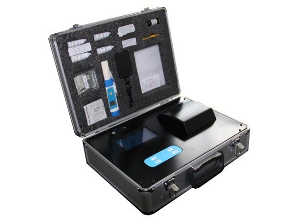 多參數(shù)水質分析儀